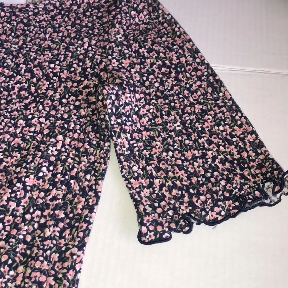 Old Navy Flower Girls Top